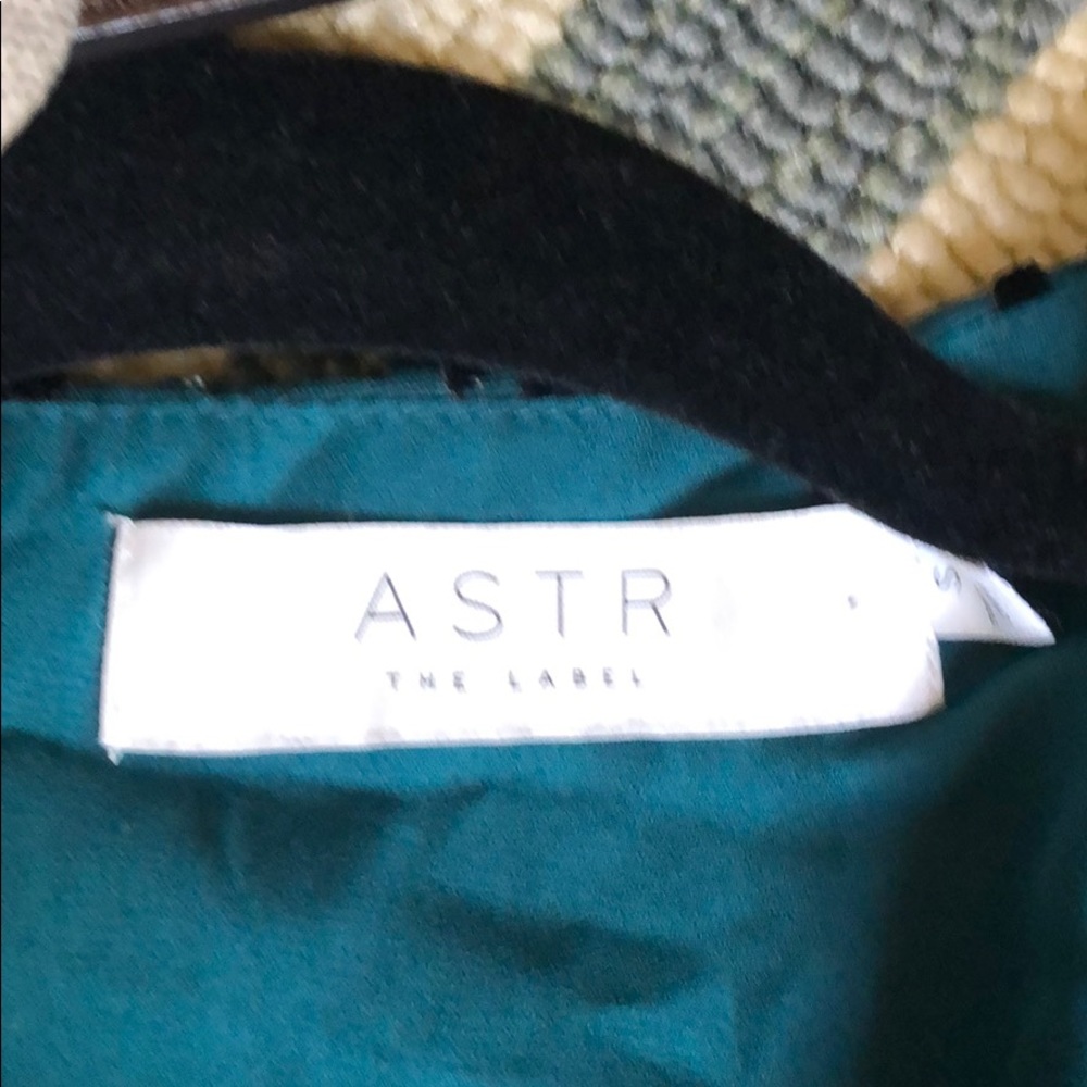 ASTR - Small - Picture 4 of 6